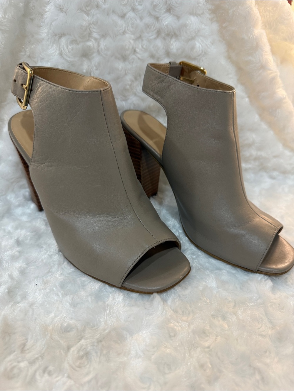 Taupe Peep Toe and Block Heel Sandals size 7.5